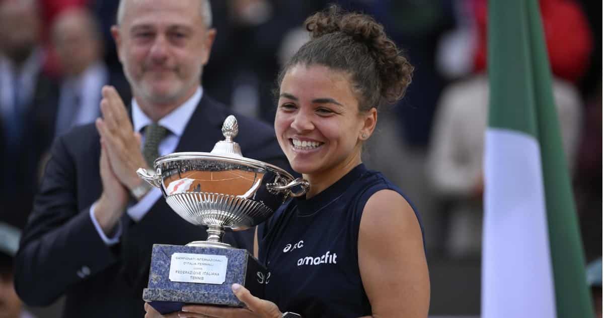 La Reina de Roma: Jasmine Paolini Hace Historia en el Masters de Tenis