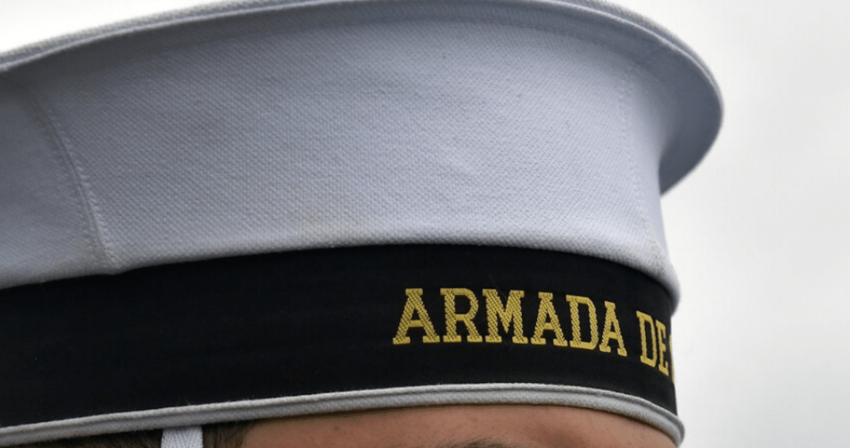 Oficial Naval Detenido: Descubrimiento Impactante de Consumo de Cocaína al Volante