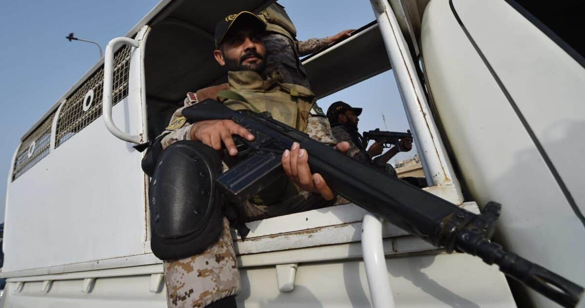 Pakistán Responde: Tensión Creciente con India tras Ataques en Cachemira
