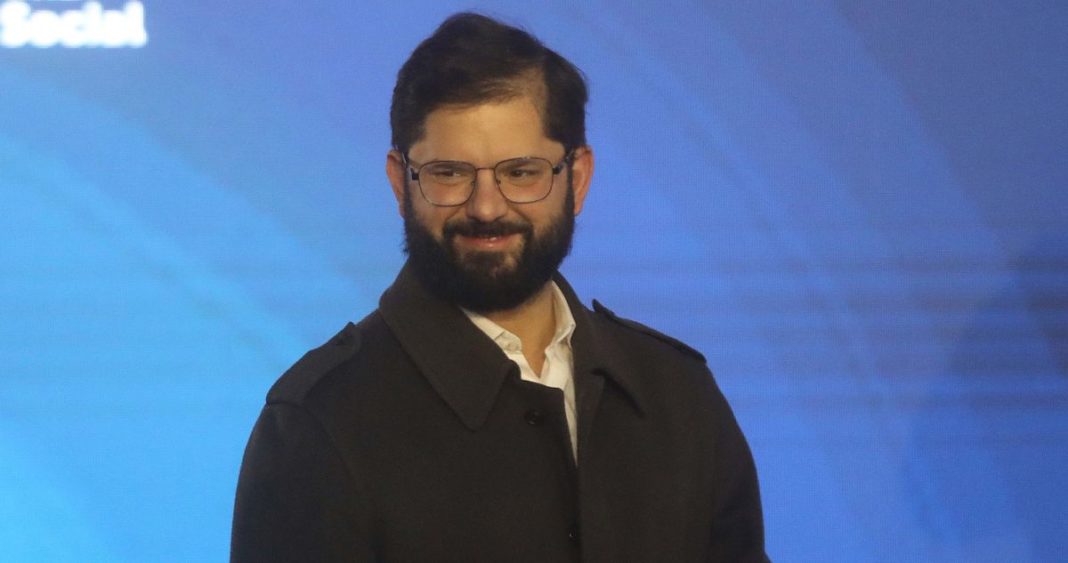Presidente Boric Anuncia Mudanza a San Miguel: Fortaleciendo Vínculos Comunitarios