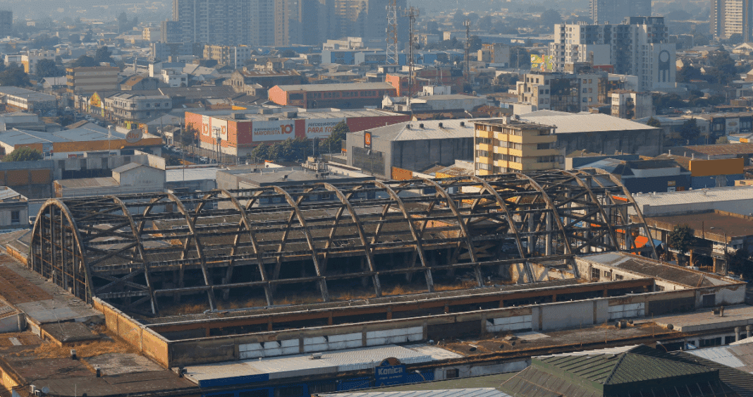 Reasignación de Fondos: Cómo el Gobierno Regional del Bío Bío Priorizó Otros Proyectos Sobre la Expropiación del Mercado de Concepción