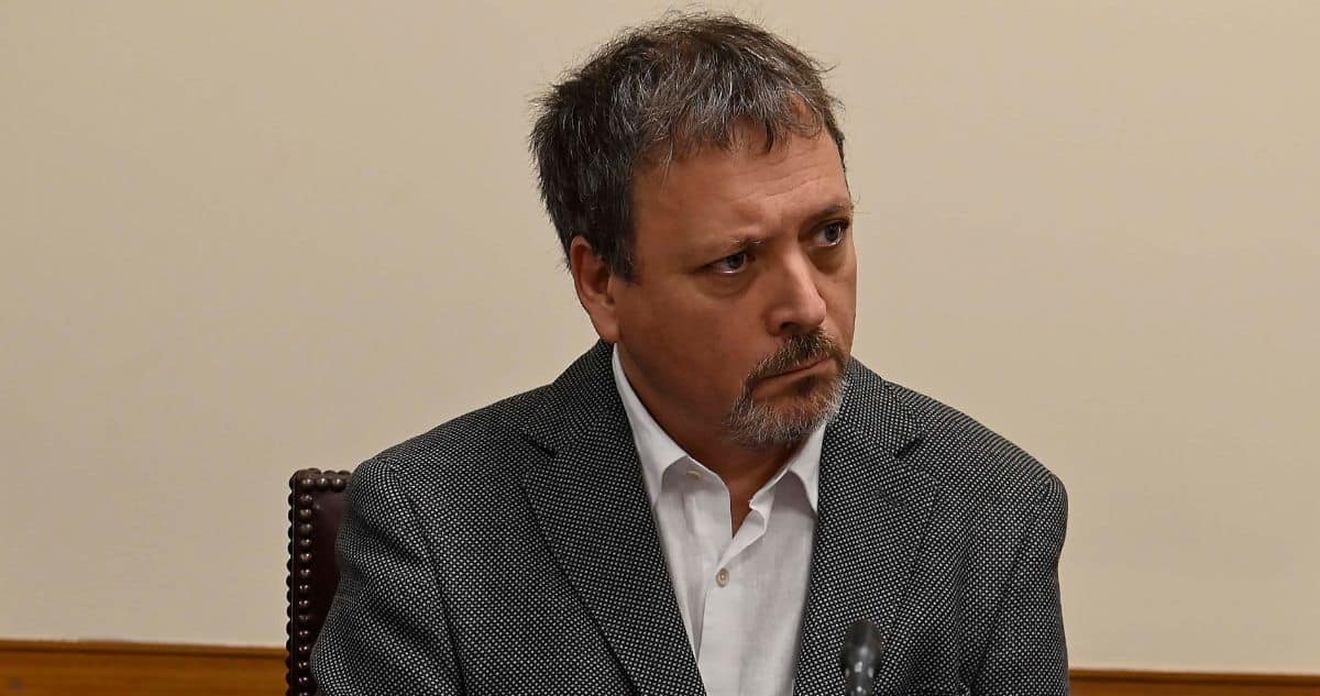 Subsecretario Salas Defiende Decisión Sobre Ley de Fraccionamiento de Merluza