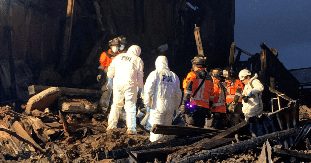 Trágico Hallazgo: Cuerpo Encontrado en Incendio Devasta Barrio Histórico de Valparaíso