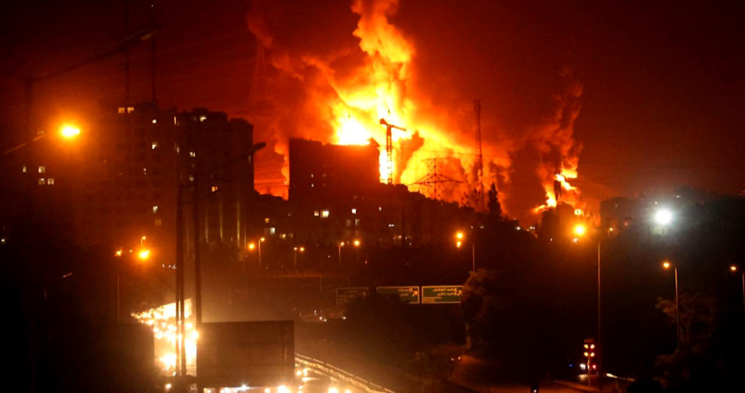 Alerta Urgente: Israel Ordena Evacuación de Zona Industrial en Irán Antes de Nuevo Ataque
