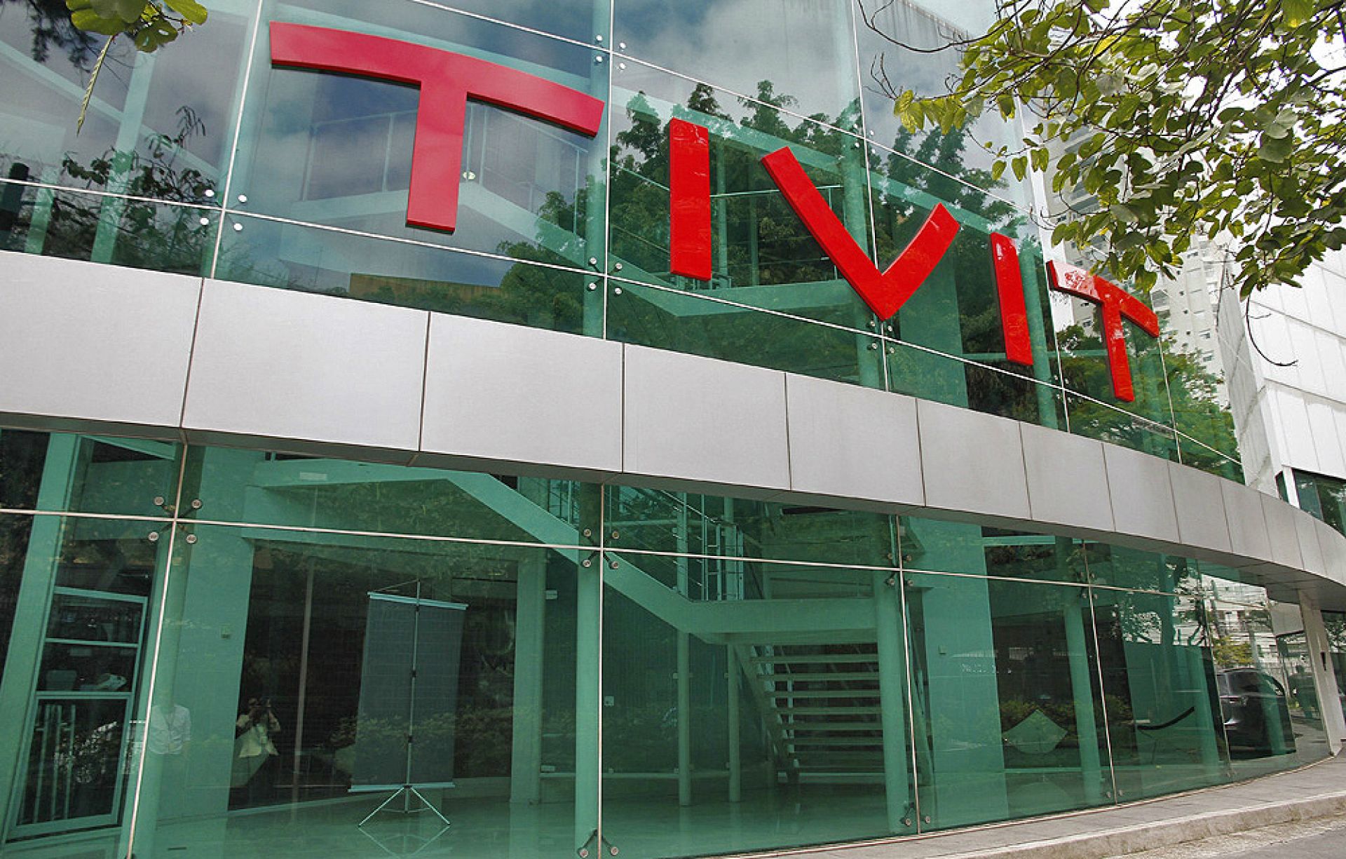 Almaviva adquiere TIVIT para impulsar la transformación digital en América Latina