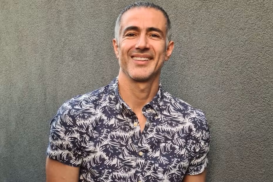 Amor sin Prejuicios: César Caillet Responde con Clase a Comentario Desubicado