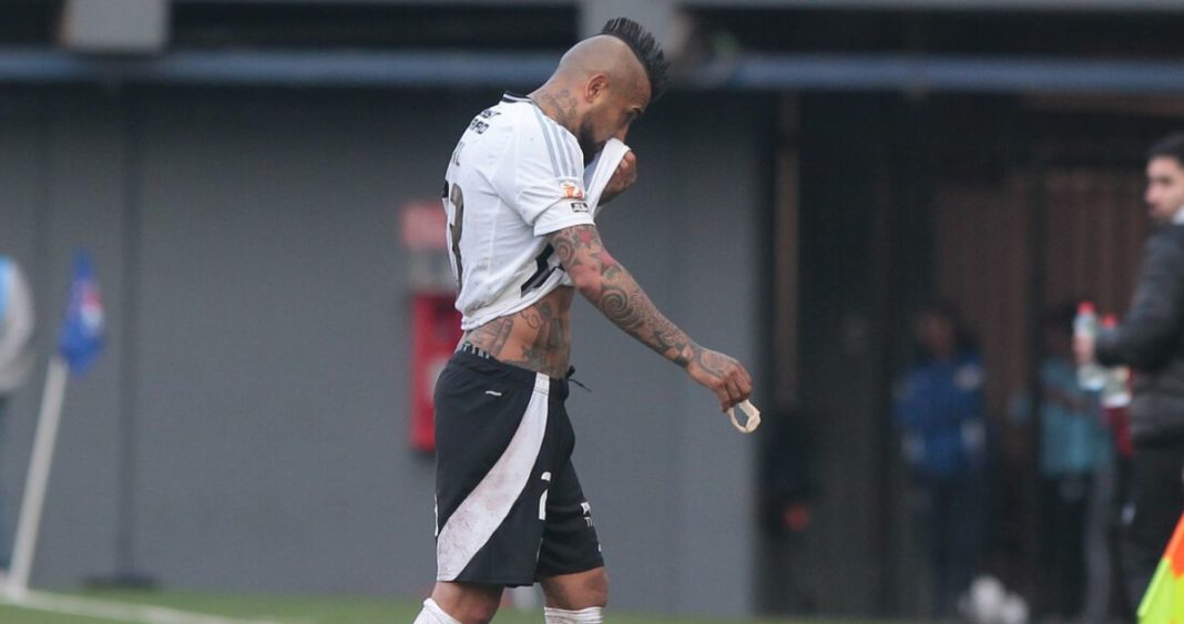Arturo Vidal Ausente en Clásicos: Castigo Oficial por Expulsión Ante Audax