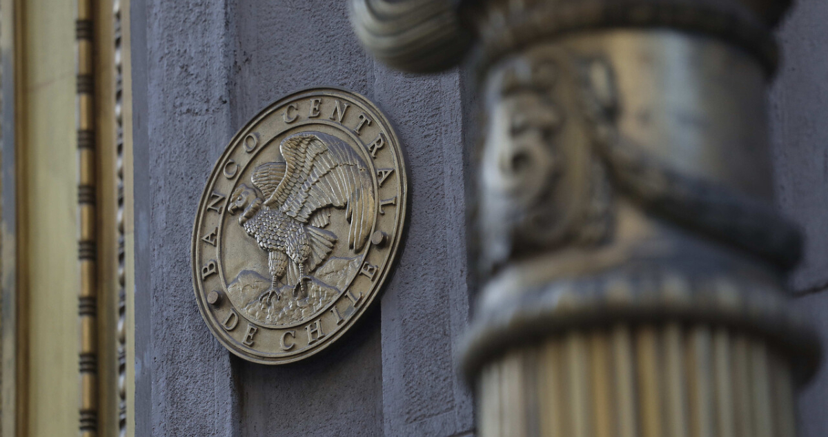 Banco Central Mantiene Cautela Ante Incertidumbre Global