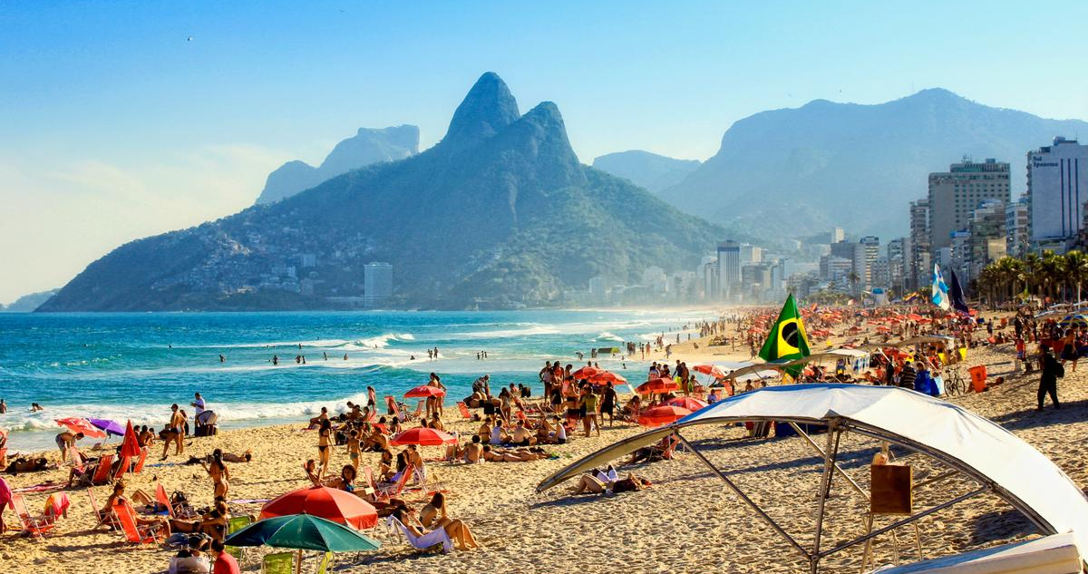 Brasil Alcanza Récord de Ingresos por Turismo Extranjero