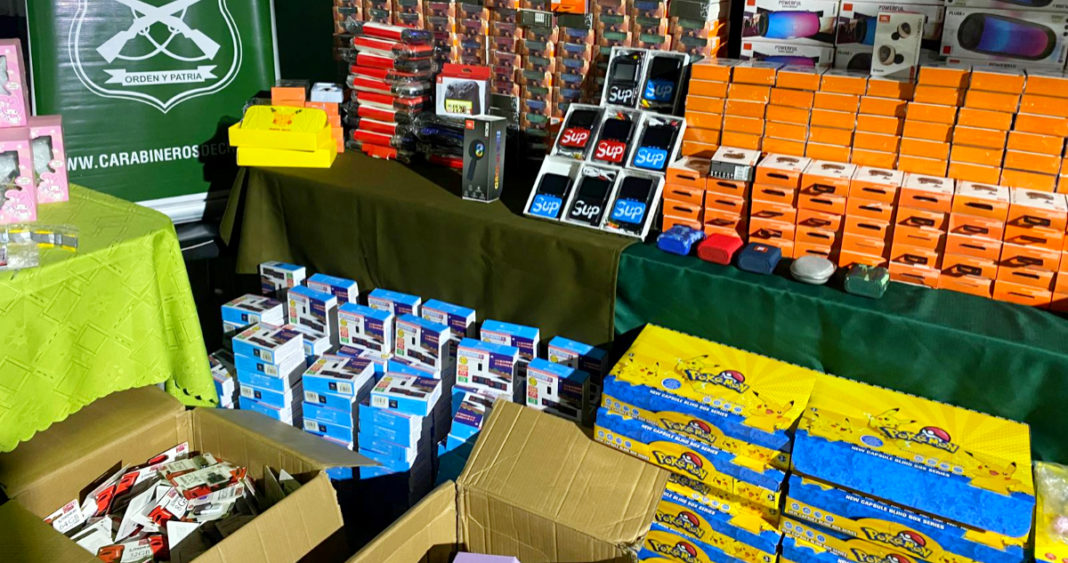 Caen miles de productos falsificados en Barrio Meiggs: Empresas denuncian a mujer china