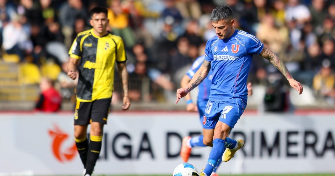 Charles Aránguiz Brilla en la 'Gala Crack': Elegido Mejor Jugador del Primer Semestre