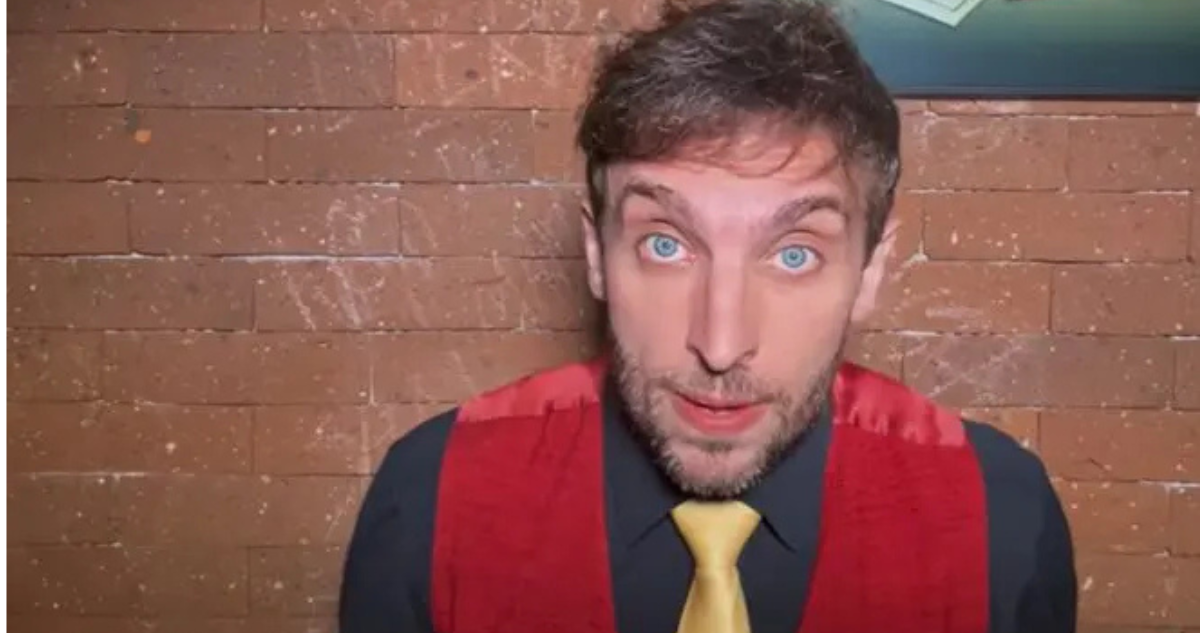 Comediante Brasileño Enfrenta Condena de 8 Años por Rutina Discriminatoria