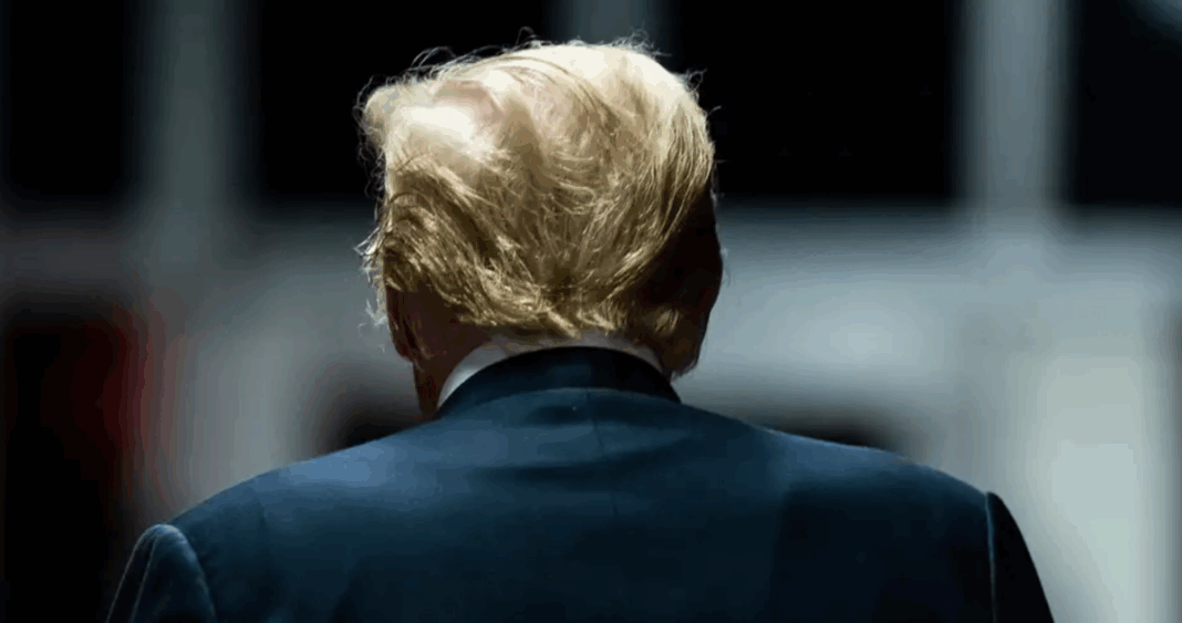 Economía de EEUU se contrae por primera vez en 3 años: Impacto de las políticas de Trump