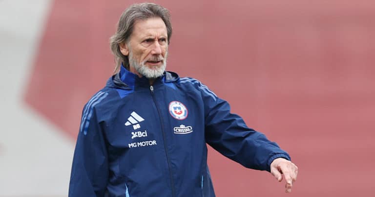 El Desafío de Gareca: Cláusula Contractual y Clasificación al Mundial 2026