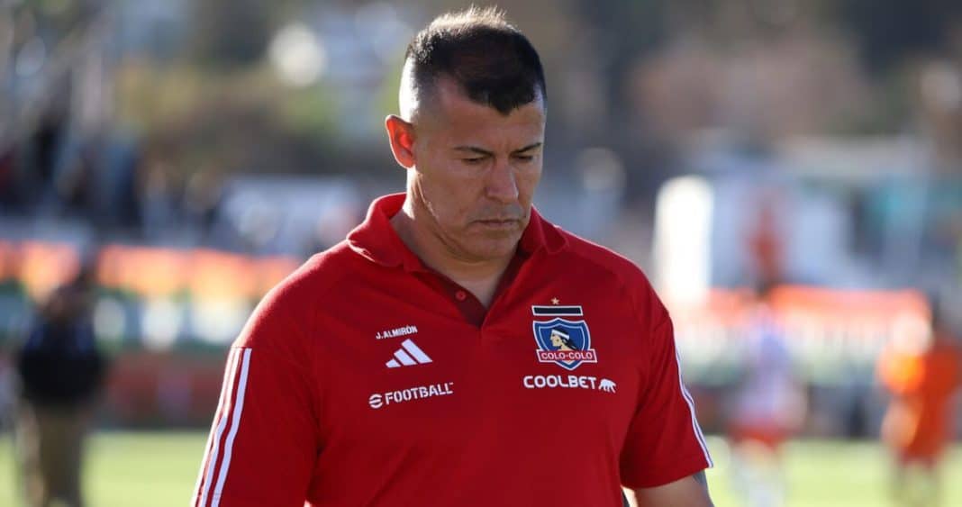 El Incansable Coleccionista de Sanciones: Jorge Almirón y su Historial de Castigos en el Fútbol