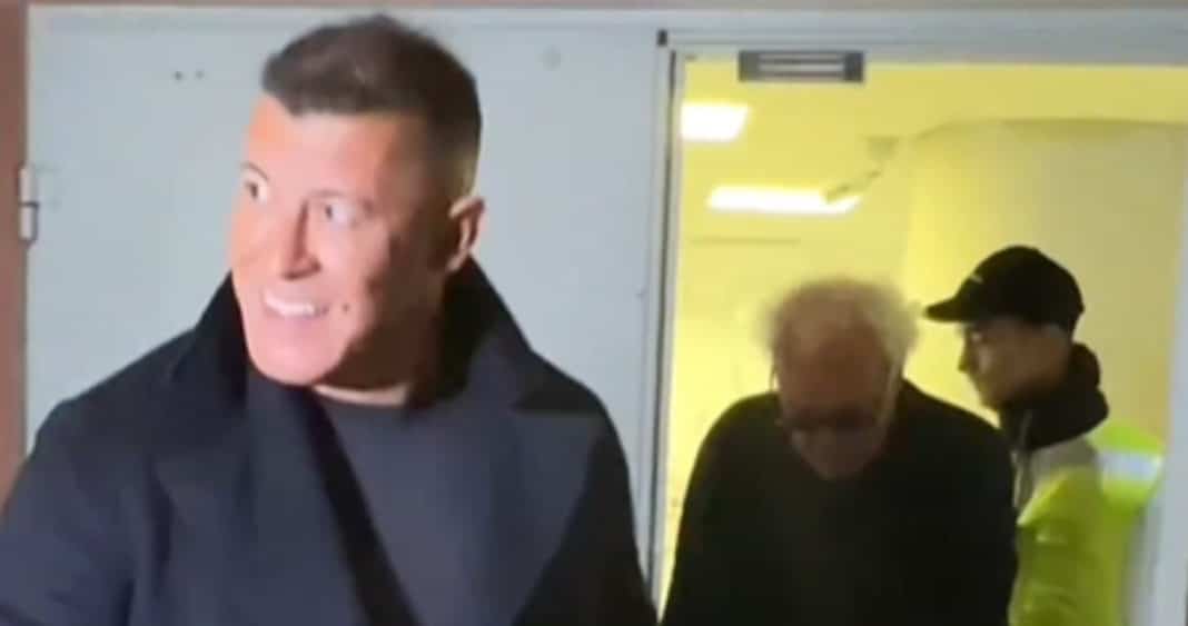 El Misterioso Regreso de Almirón a Chile: Acompañado del Legendario Representante de Maradona