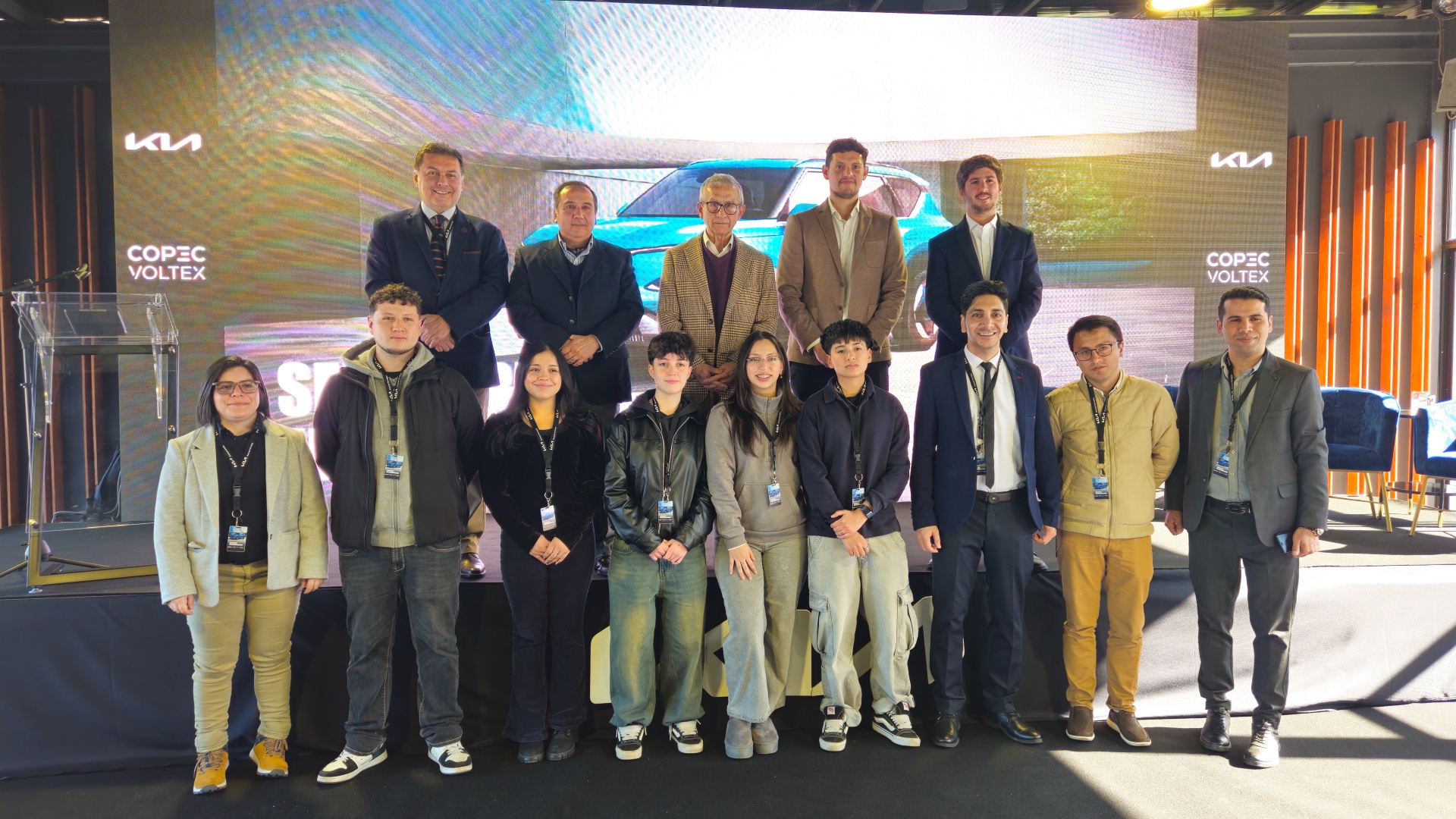 Expertos debaten el futuro de la movilidad eléctrica en Chile