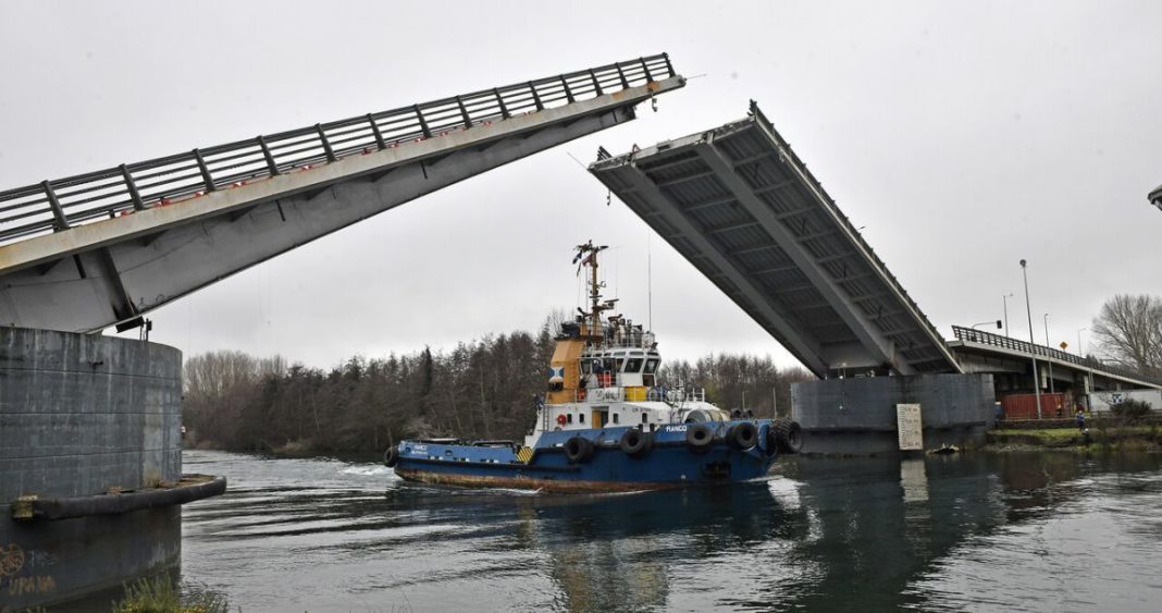 Fisco Deberá Pagar $1.500 Millones a Azvi por Polémico Puente Cau Cau