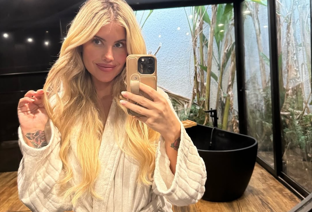 Hija de Coté López defiende con orgullo las sensuales fotografías de su madre