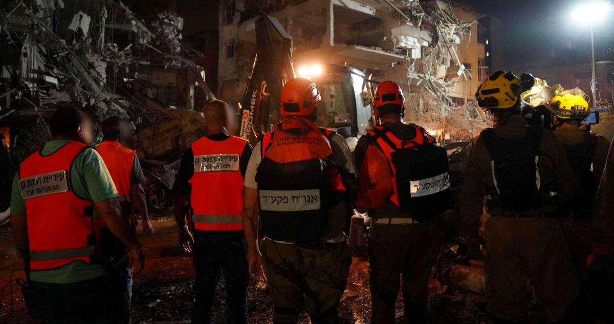 Irán Lanza Cuarta Oleada de Misiles Contra Israel: Alarmas Antiaéreas y Víctimas