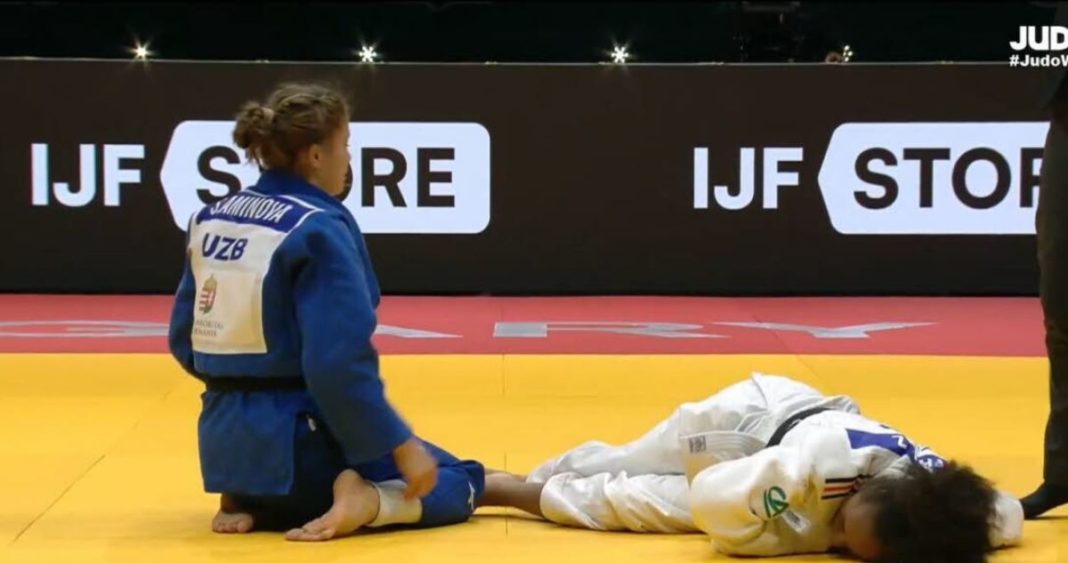 Judoca Francesa Revela su Enojo tras Desmayo por Estrangulamiento en Mundial