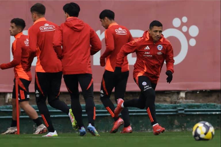 Jugador de La Roja Enfrenta Batalla Legal por Pensión de Alimentos
