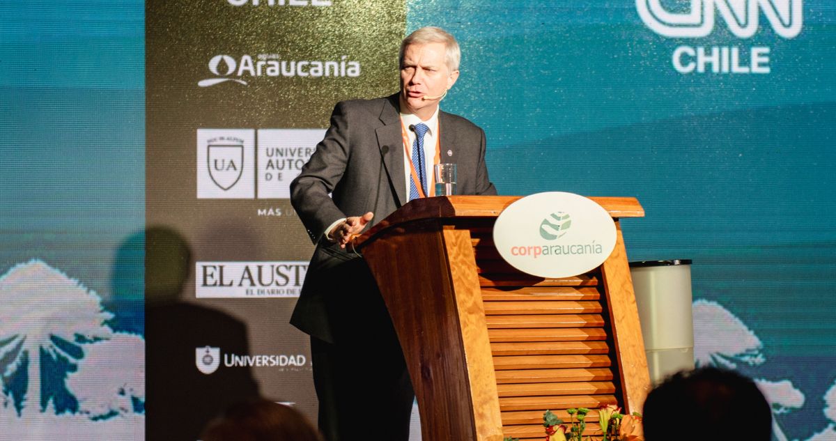 Kast Desafía las Reglas: Tenso Cruce en Debate Presidencial de La Araucanía