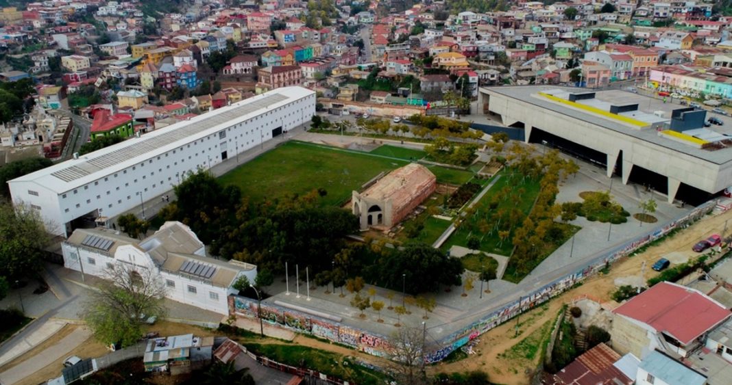 La Caída del Parque Cultural de Valparaíso: Desenmascarando los Códigos Ocultos de la Mafia