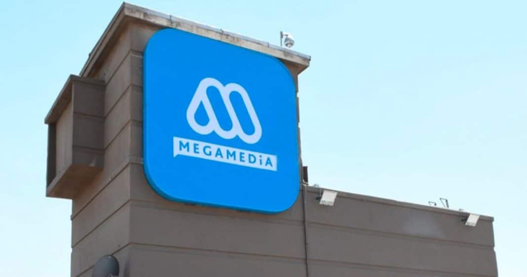 Mega Sacude su Liderazgo: Despido Sorpresivo del Director de Prensa