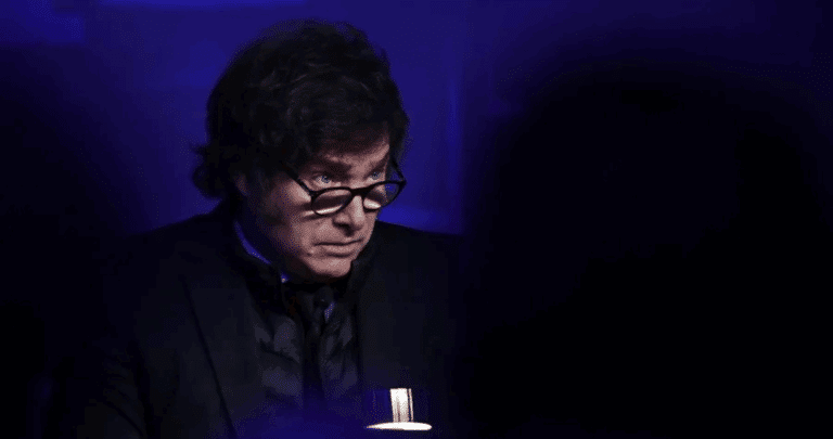 Milei Vetó la Ley de Emergencia para Bahía Blanca: ¿Justicia o Controversia?