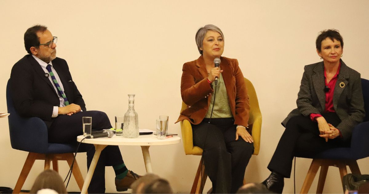 Mulet Critica la 'Soberbia' y 'Prepotencia' del Socialismo Democrático Tras Cruce Entre Tohá y Jara