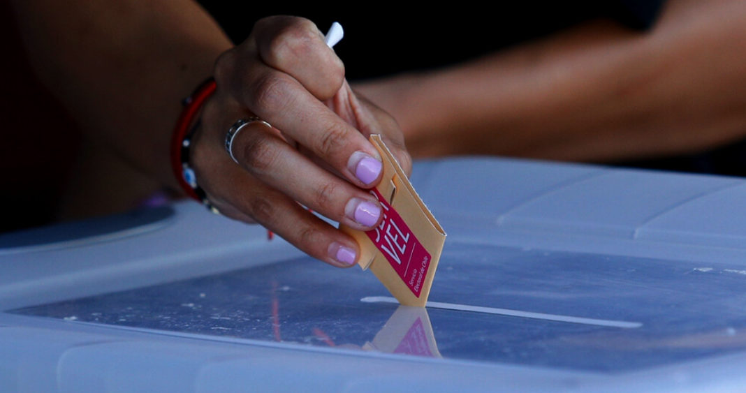 Multas por No Votar: Senado Aprueba Reforma Electoral Polémica