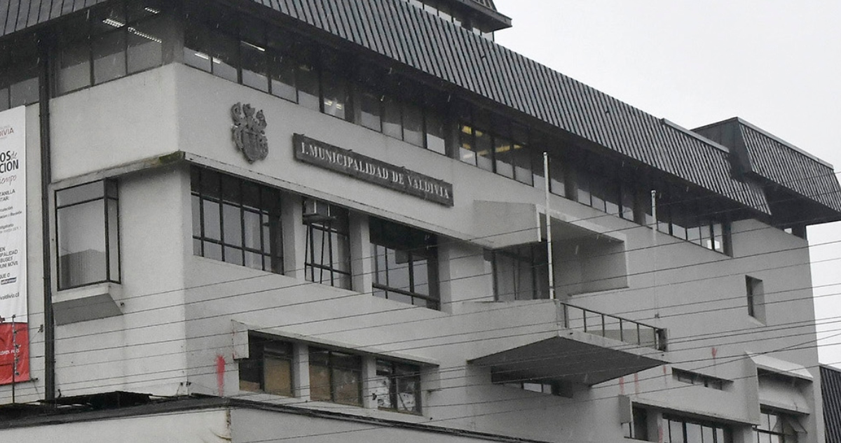 Municipio de Valdivia Gasta Millones en Licencias Médicas: Contraloría Revela Hallazgos Clave