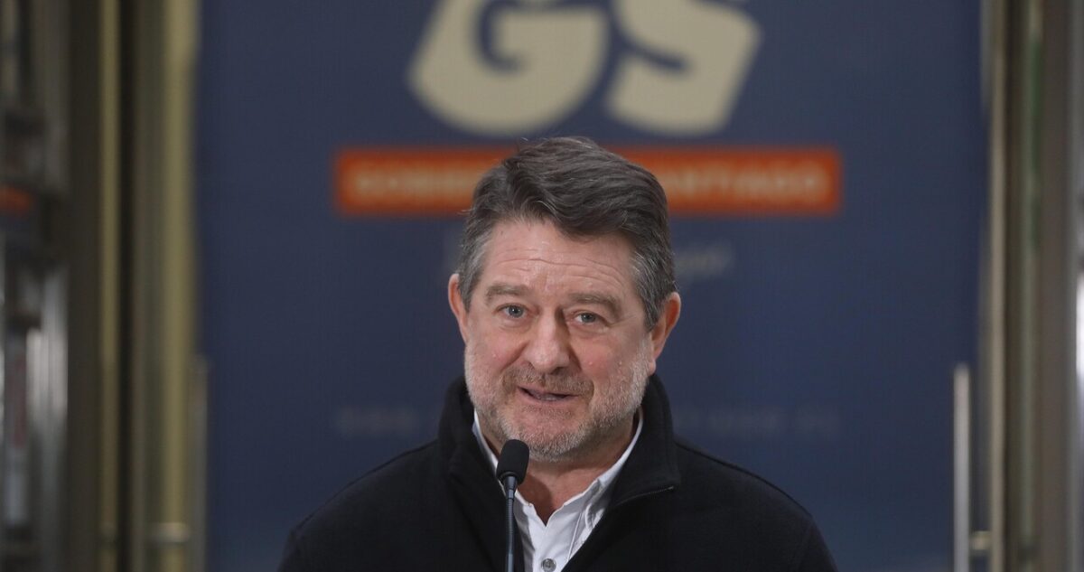 Orrego Defiende su Campaña de Reelección: