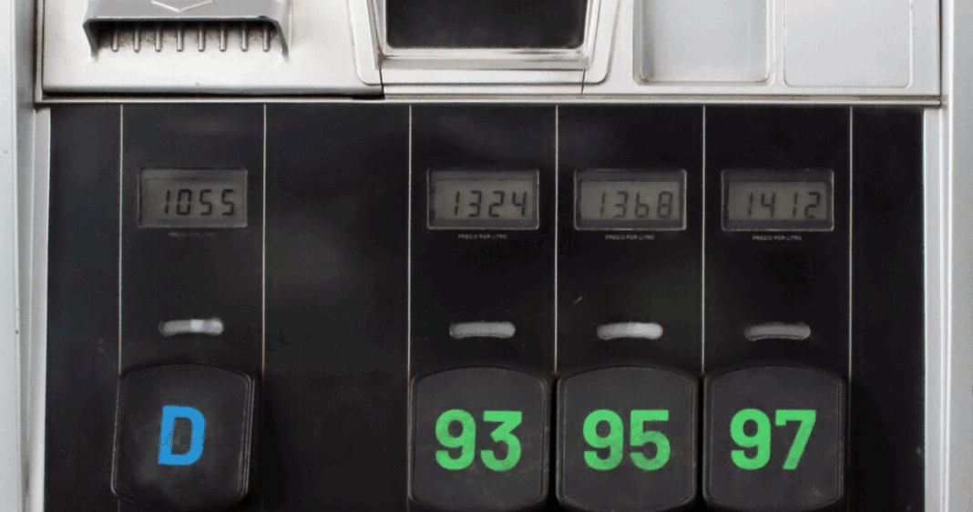 Precios de Combustibles Ajustados: Bencinas Bajan, Parafina Cae ,1 por Litro