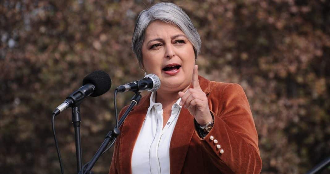 Primarias Presidenciales: Jara Responde a Landerretche y Defiende los Pactos de Honor