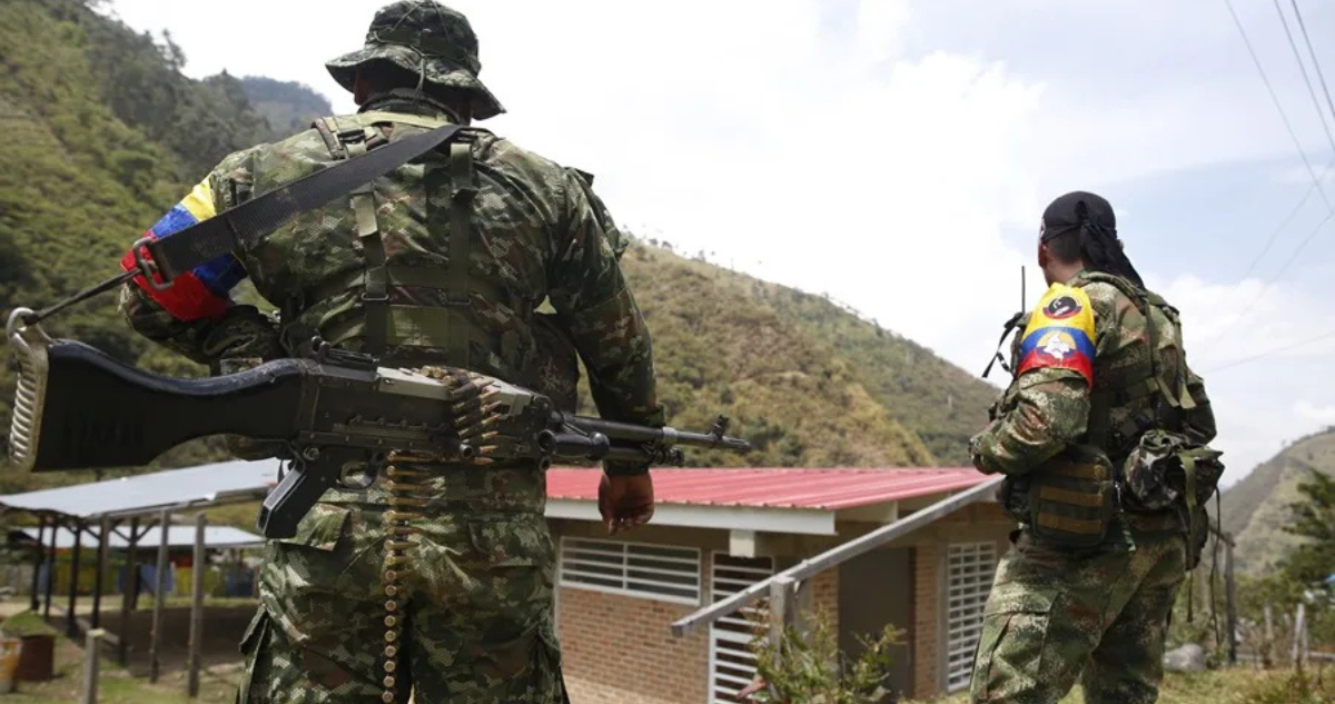 Rescate de 57 militares colombianos: Enfrentando la presión de las disidencias de las FARC