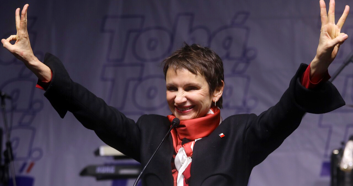 Tohá Llama a Elegir un Progresismo Avanzado Frente a una Derecha Involucionada