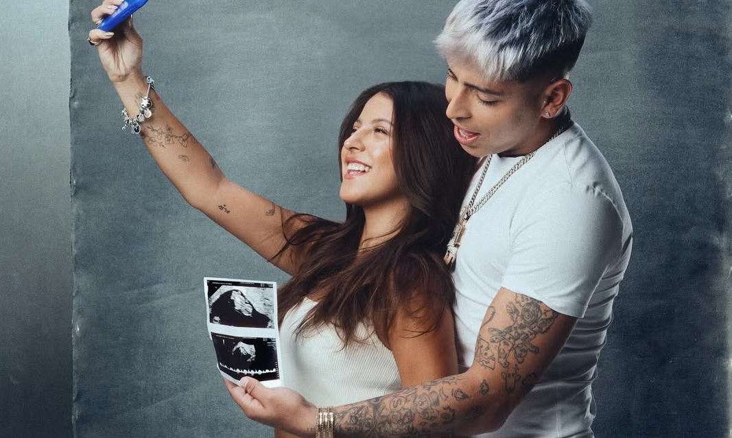 ¡Bienvenida a la Familia! Ignacia Antonia y AK4:20 celebran el sexo de su primer bebé