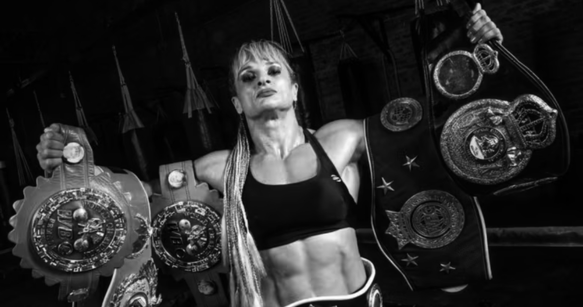 Adiós a la Leyenda del Boxeo Femenino: Alejandra 'Locomotora' Oliveras Fallece a los 47 Años