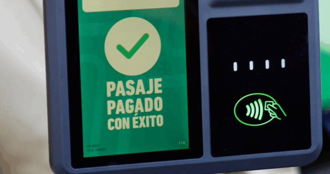 Adiós a los billetes: Gran Concepción se prepara para el pago electrónico en taxibuses