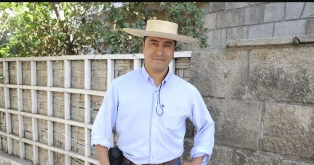 Alcalde Acusado de Abuso Sexual Deberá Trabajar Remotamente Durante Investigación