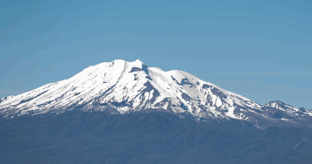 Alerta Temprana Preventiva por Aumento de Actividad del Volcán Peteroa en el Maule