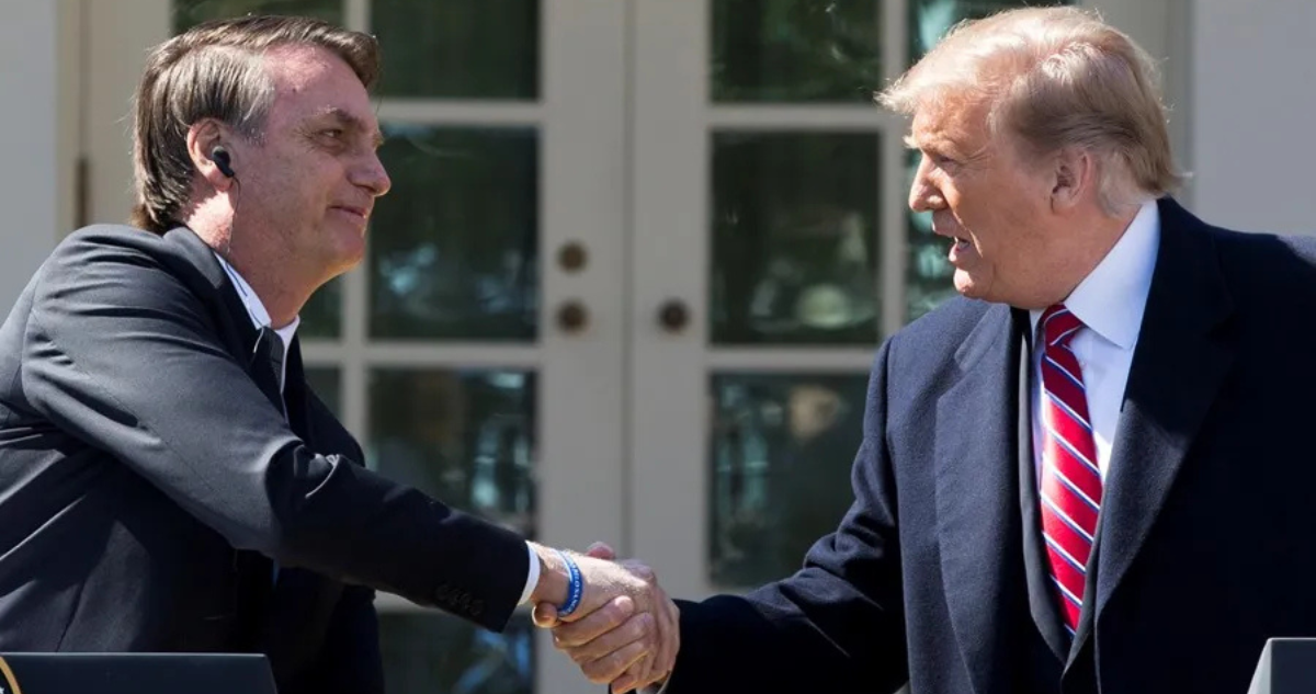 Bolsonaro, Víctima de una 'Caza de Brujas' en Brasil, Según Trump