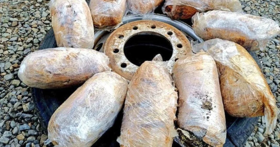 Carabineros descubren 34 kilos de marihuana ocultos en neumáticos en Los Vilos