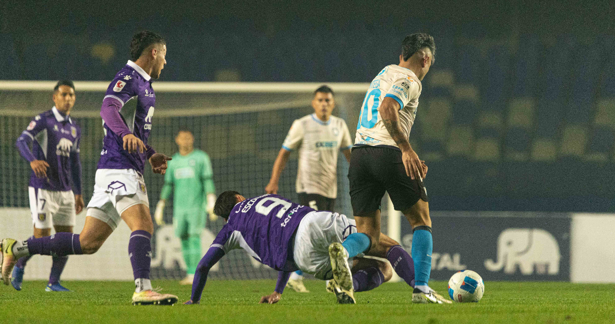 Clásico Biobío: Concepción y Huachipato Empatan en Emocionante Duelo por la Copa Chile