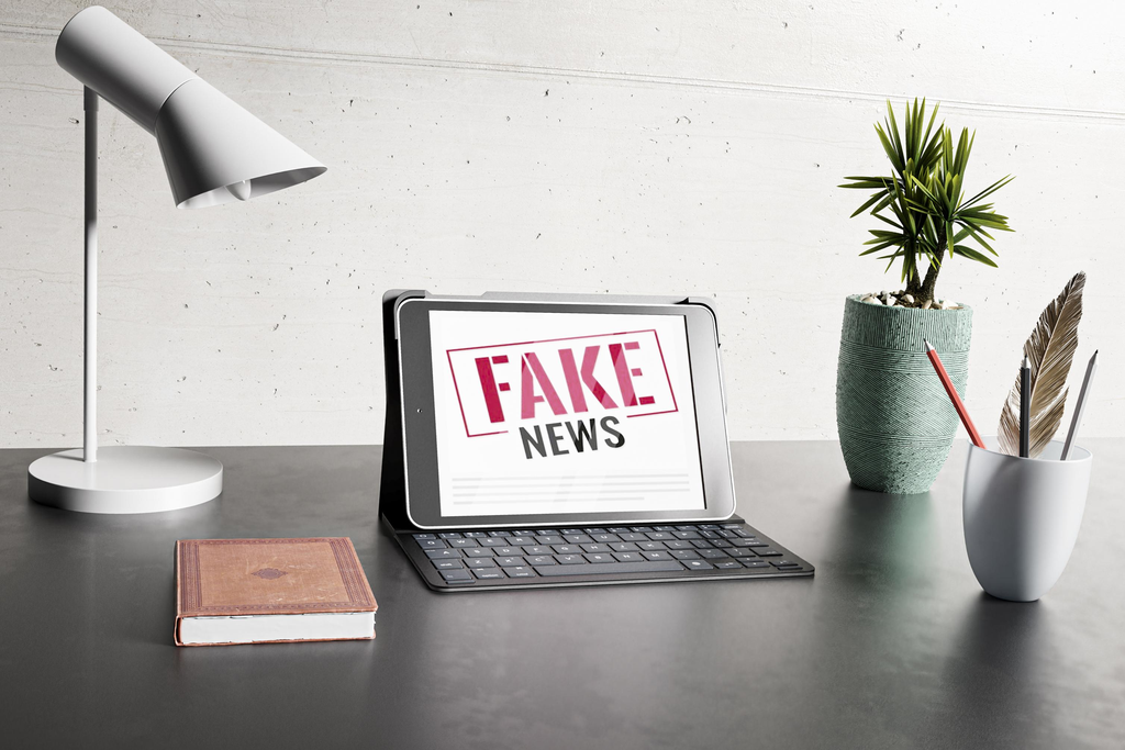 Cómo Reconocer Noticias Falsas: Desafíos y Estrategias para Navegar Seguro en la Era Digital