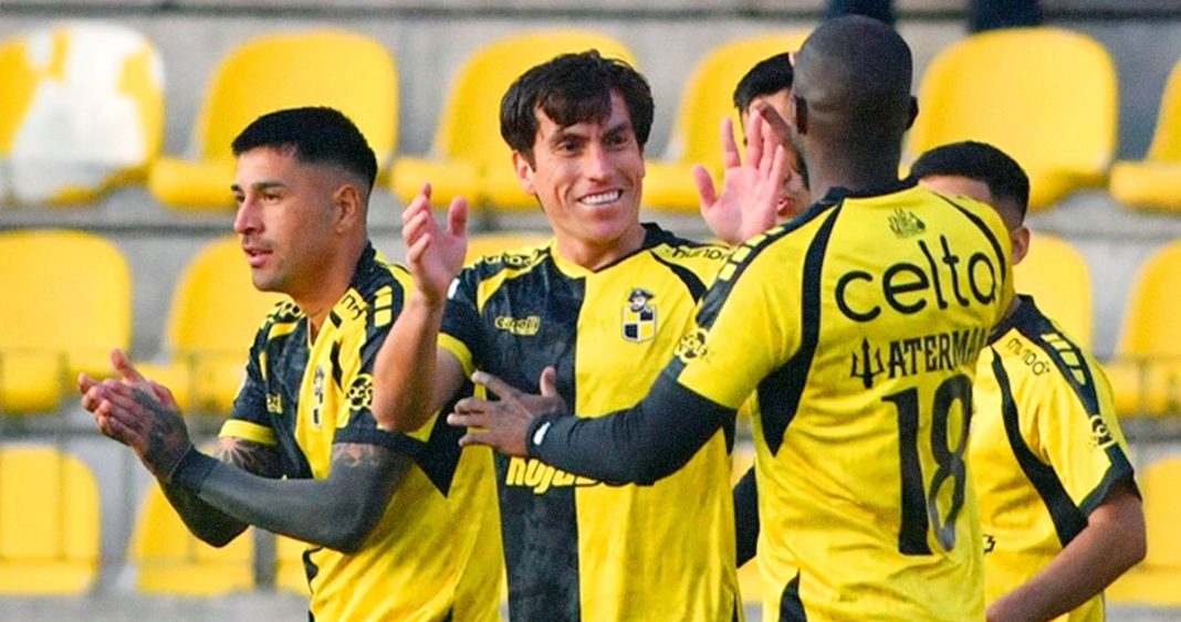Coquimbo Unido Lidera la Liga de Primera: Dos Duelos Pendientes y Resultados Clave