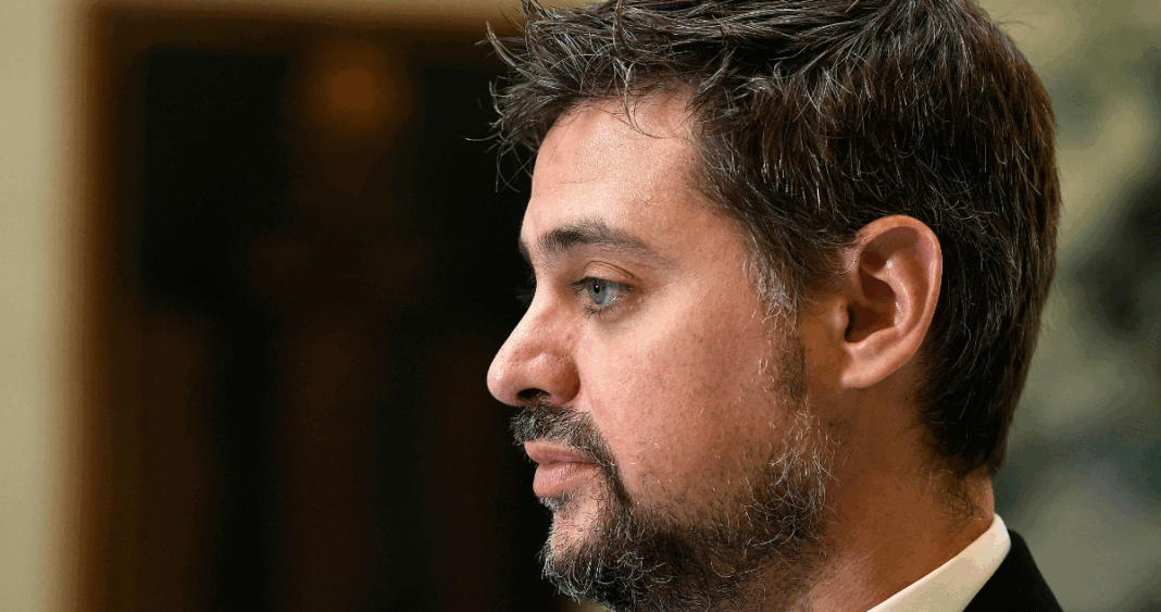 Cuando la Cultura se Convierte en Frontera: Desmontando el Fetiche de lo Propio en la Política Chilena