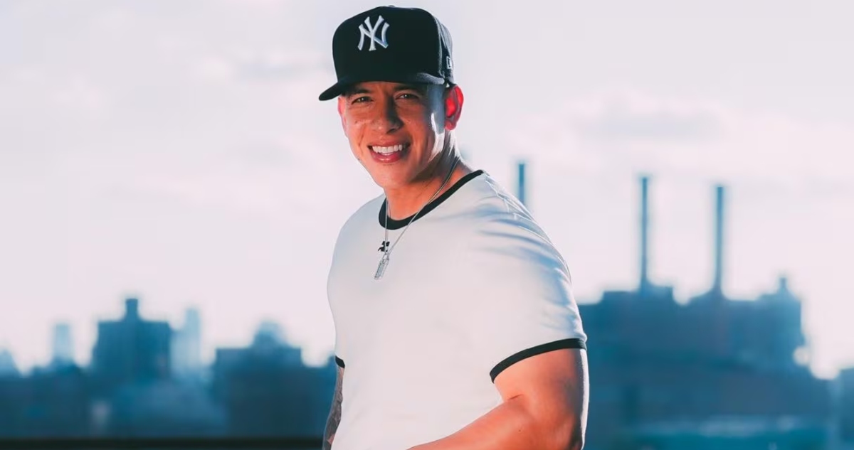 Daddy Yankee Sorprende con Canción Cristiana: 'Sonríele' a la Vida